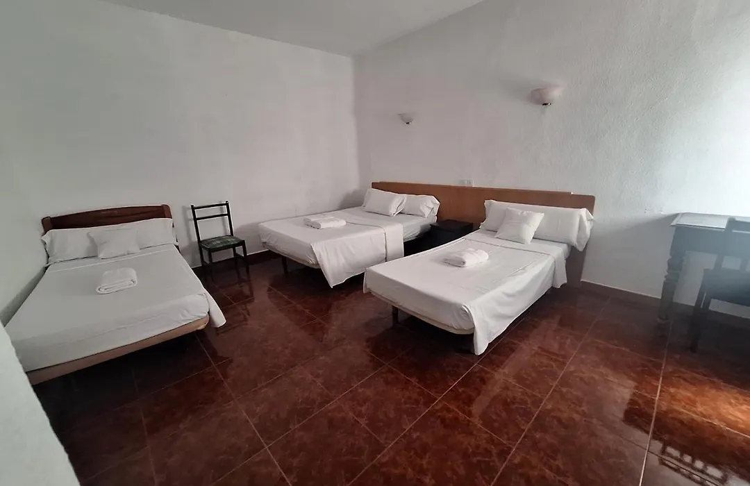 Hostal Alonso-1